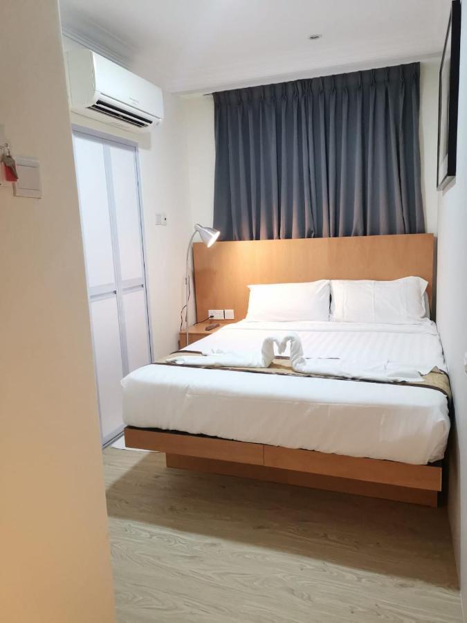 Khách sạn Cherryloft @ Lorong 10 2*